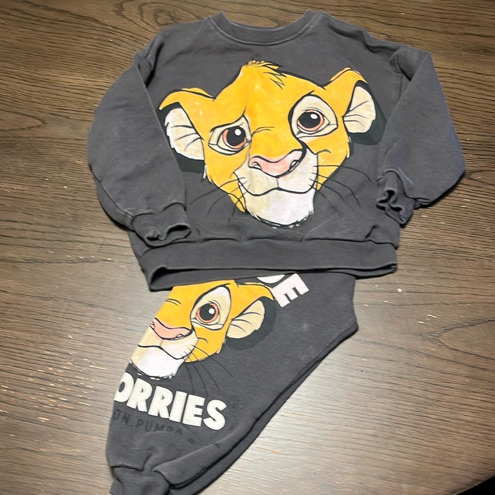 Lion King jogger set